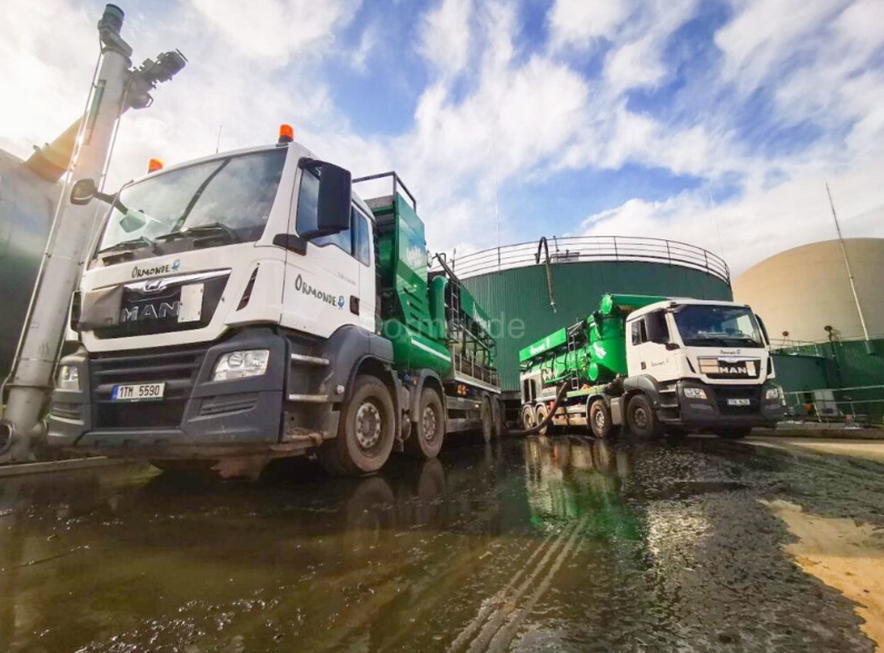 How To Reverse Sinotruk Mixer Truck?