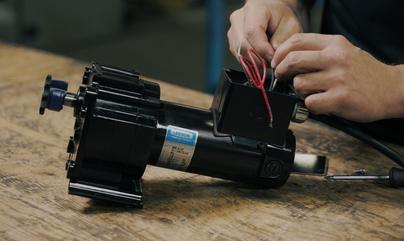 A Double Reduction Spur Gear Reducer Is Shown Below_2
