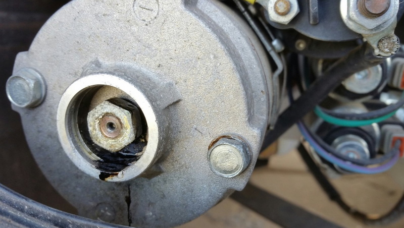 Remove And Replace Hydraulic Motor on A Motorhome_1