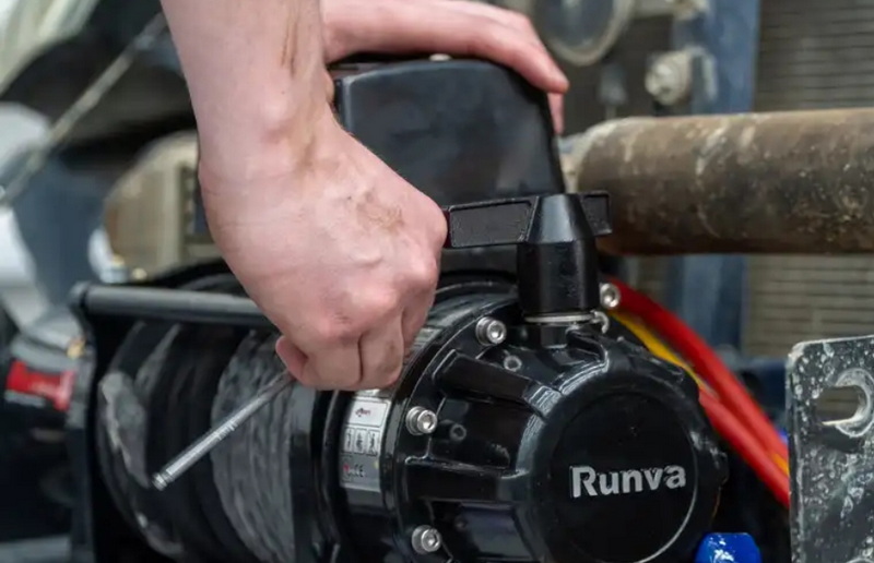 How To Hook Up A Hydraulic Winch?