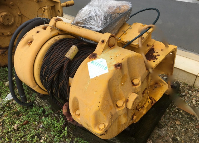 How Much Does A Carco 50 Hydraulic Winch Weigh?