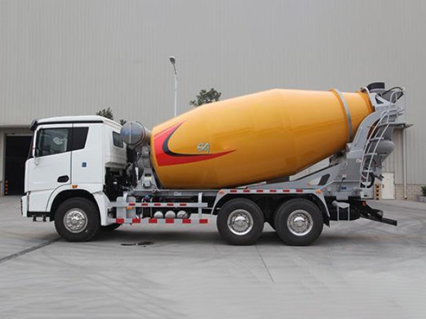 What Is A Cement Mixer Truck_2