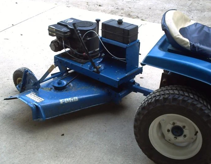 Make A Pull Mower with A Hydraulic Motor_1
