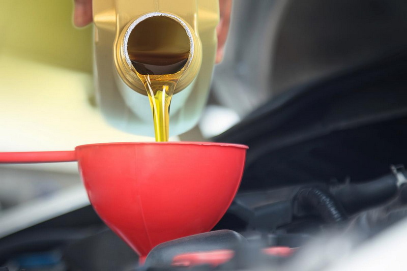 Will Hydraulic Oil Hurt A Diesel Motor?
