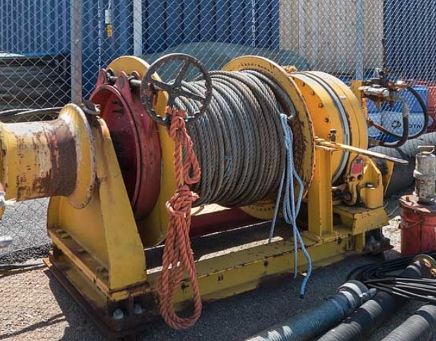 Who Offers Emergency Hydraulic Winch Repair in My Area_3