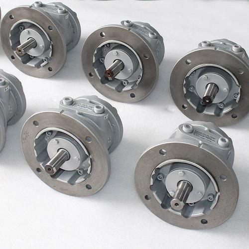 What Are The Benefits of Using A Rotary Vane Pump Motor_1