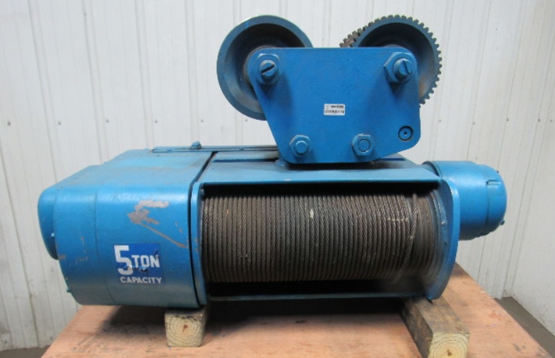 How Close Cover Gear Reducer Gearbox on Shawbox Hoist_2